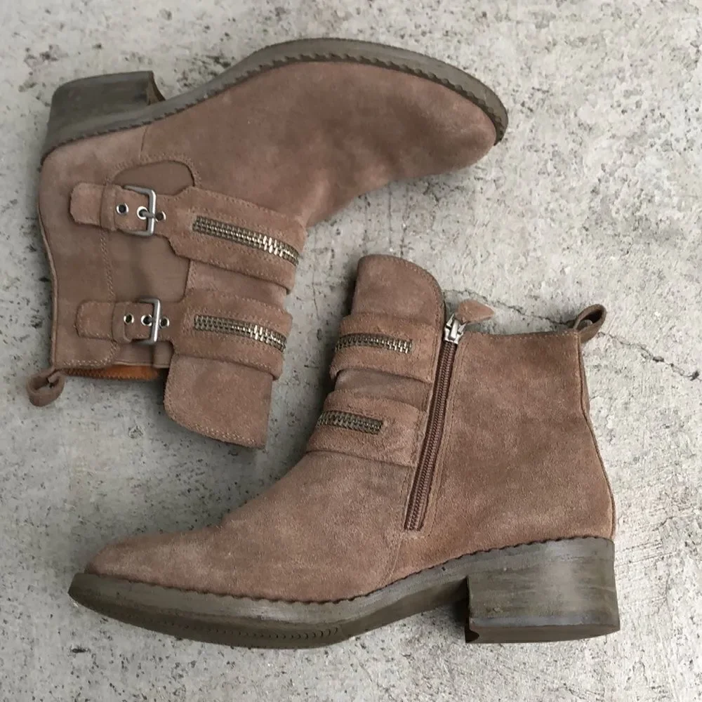 Gentle  souls  ankle boot